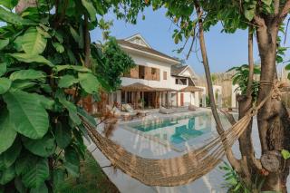 Private Pool, 8-Bedroom, Old Town, Entire Estate - TANPURI Watket - Prime Location - Chiang Mai - 0