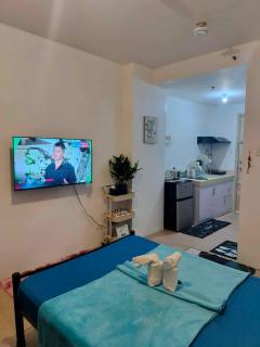 9th Floor Pool View Studio Unit Tower A with Modern Amenities - Manila - 2