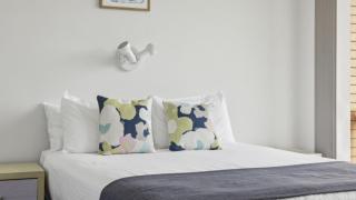 Ocean Parade 7 - Stylish Renovated Apt, Pool, Spa, Sleeps 4, Cafes - Coffs Harbour - 8