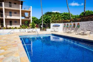 Renovated 1BR in Ali'i Kai with Split AC & Parking - 8