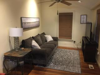 2br home with patio near lakes and walking trails - 4