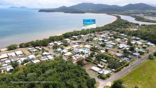 Kurrimine Beach Holiday Park - Kurrimine Beach - 0