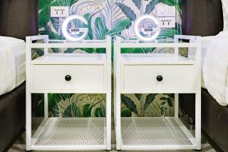 Songbird Suites - Deluxe Twin Suite and Scooter - 4