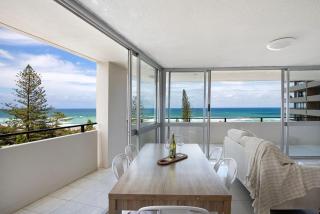 The Sands Beachfront 3 Bedroom Apartment - CoastHM - 6
