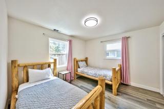 Relaxing Tahoe Family Retreat - South Lake Tahoe - 7