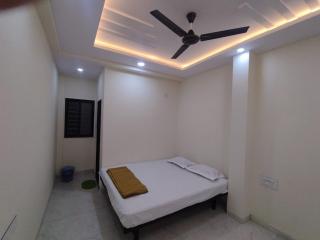 SAGAR Executive LODGE - 8