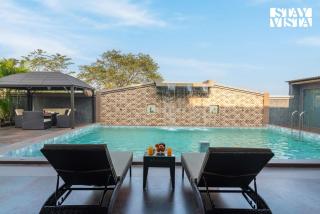 StayVista at Blush Belle - Pool and Wifi - Lonavala - 6