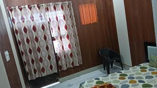 Hotel O Radhika Guest House - 3