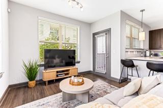 2 bed 2 bath in the heart of buckhead - Atlanta - 6