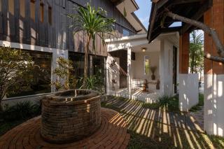 Private Pool, 8-Bedroom, Old Town, Entire Estate - TANPURI Thapea - Prime Location - Chiang Mai - 5