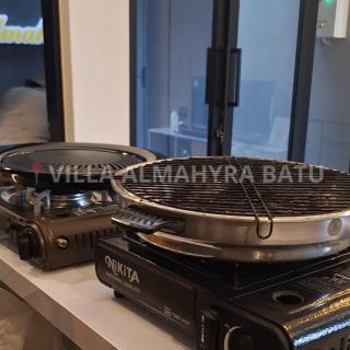 Villa Almahyra Batu - Batu - 2