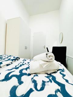 Affordable 5 Bedroom Apartment, Near Atzgersdorf Park - Vienne - 7