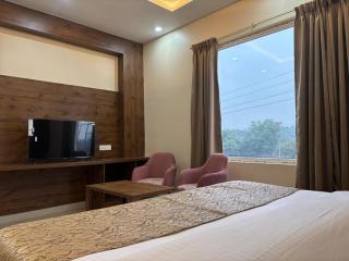 RmanshaInn A UNIT OF SHUBH VILASH HOTELS & RESORT - 2