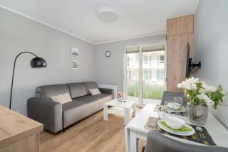 Jasny & Elegancki Apartament typu Studio z Tarasem by Noclegi Renters - Poznań - 0