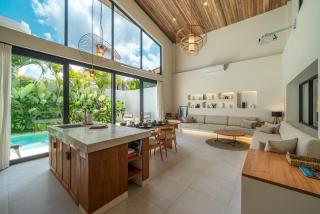 Villa Seseh Bliss - Beautiful Modern Tropical 2BR Villa in Seseh Beach - Canggu - 5