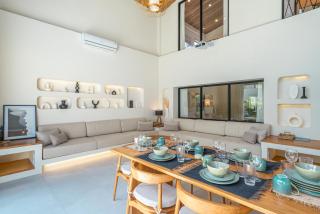Villa Seseh Bliss - Beautiful Modern Tropical 2BR Villa in Seseh Beach - Canggu - 3