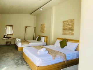Emerald Beach Homestay - Bình Sum - 2