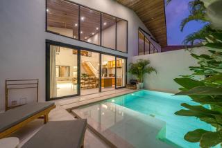 Villa Seseh Bliss - Beautiful Modern Tropical 2BR Villa in Seseh Beach - Canggu - 2