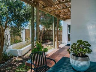 Fijnbosch Self-Catering Units - Jacobs Bay - 5