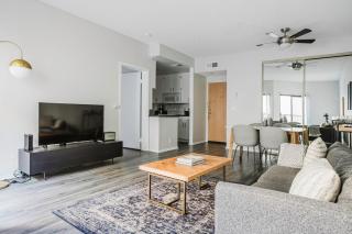 Blueground Westwood washer dryer ac LAX-1269 - 7