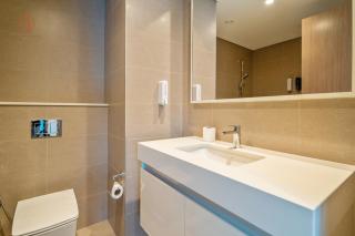 Modern Home with full Burj Khalifa Views 201BR-2 - 6