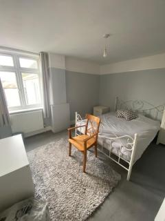 Contractors Rooms In Fawley - Fawley - 2