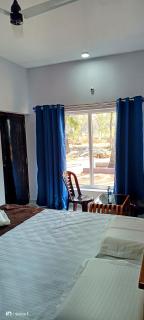 Bele Beach Front Inn - Gokarna - 2