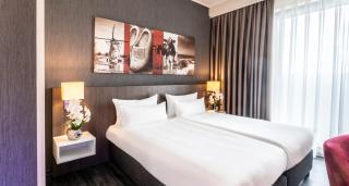 PLAZA Premium Grand Winston - 4