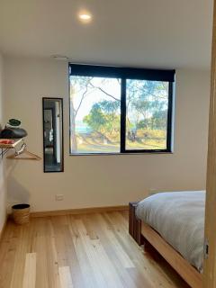 Salt House Brand New Bayside Accomodation - Bream Creek - 2