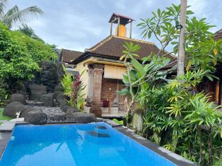 Pakis private room in Ubud 2 - 3