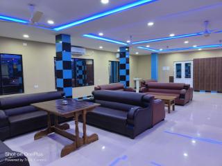 whirlwind food court and resort - - 2