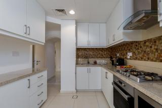 Family Friendly - 2BR & Maid's Room in The Springs 10 - Allsopp & Allsopp - 2