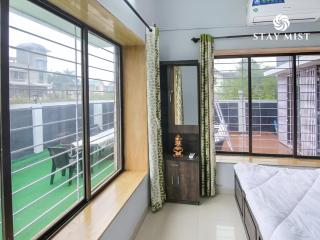 StayMist - Aegis Poolside Villa - Lonavala - 1