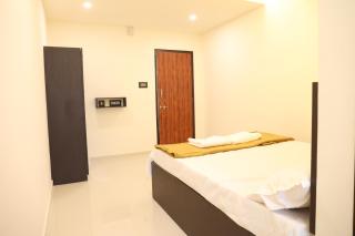 Soumya Residency- Boarding and Lodging - Yenūr - 2