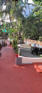Rock View Palace Lighthouse Beach Resort - Trivandrum - 8
