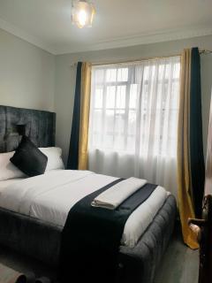 Luxury 2 Bedroom apartment - Naivasha - 7