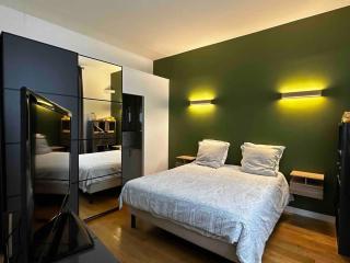 Family Designer House in The Heart of Montparnasse - Paris - 4