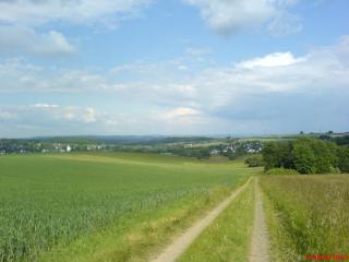 Jolanta-Ferienwohnung an der A3 - Urbach-Kirchdorf - 4