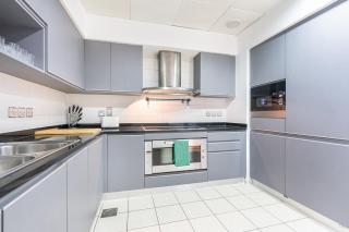 Palm Home next to Nakheel Mall with Private Beach - 8