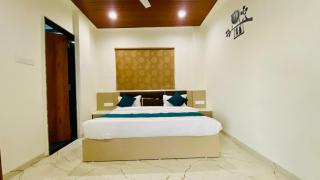Stay 10 Parallel Apartment Hotel - Indore - 7