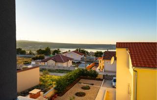 Stunning Apartment In Gornji Karin - Gornji Karin - 1