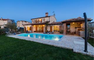 Stunning Home In Barat - Barat - 4