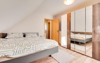 Gorgeous Home In Plesivica With Sauna - Plešivica - 6