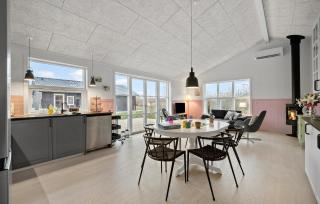 3 Bedroom Stunning Home In Frørup - Frørup - 8