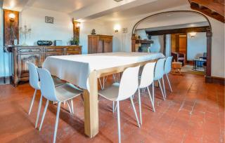 Lovely Home In Mézidon Vallée Dauge - - 6