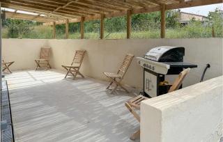 2 Bedroom Cozy Home In Salavas - Salavas - 1