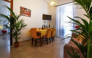 Awesome Apartment In Palermo With Wifi - Palermo - 1