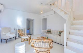 Amazing Home In Le Rouet - 7
