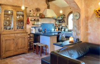 3 Bedroom Pet Friendly Home In Imperia - Imperia - 6