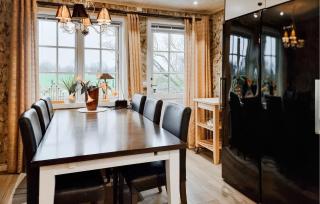4 Bedroom Pet Friendly Home In Upplid - - 6
